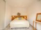G&icirc;te &agrave; Coti Chiavari, Le Grand Ajaccio, Corse du Sud, labellis&eacute; G&icirc;tes de France : la chambre avec le lit en 160 dans l'annexe