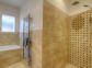 G&icirc;te "Caseddu" Mara &agrave; Tizzano en Corse du Sud (photo non contractuelle): salle de bain (une baignoire, WC, Douche italienne).