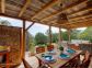 G&icirc;te &agrave; Coti Chiavari, Le Grand Ajaccio, Corse du Sud, labellis&eacute; G&icirc;tes de France : la terrasse couverte